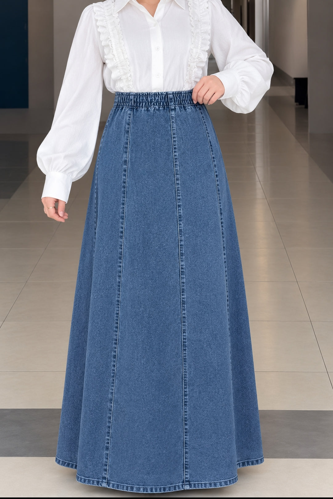 MAXI FlARED DENIM