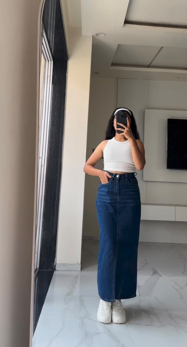 Straight Slit Denim Skirt Main Image